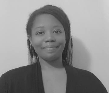 Shaniya Duncan profile grayscale 360x308