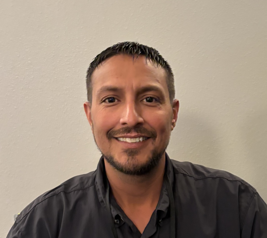 AdanSolis Profile